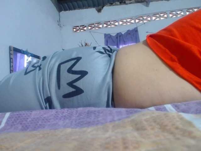 maturehornykinky live cam preview