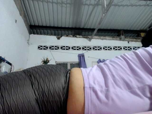 maturehornykinky live cam on BongaCams