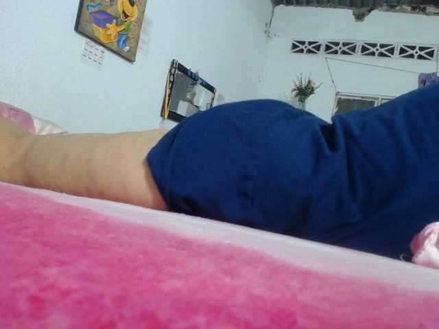 maturehornykinky live cam on BongaCams