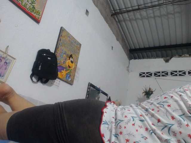 Preview of maturehornykinky