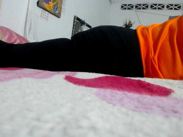 maturehornykinky live cam on BongaCams