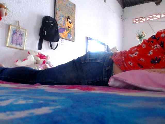 maturehornykinky webcam
