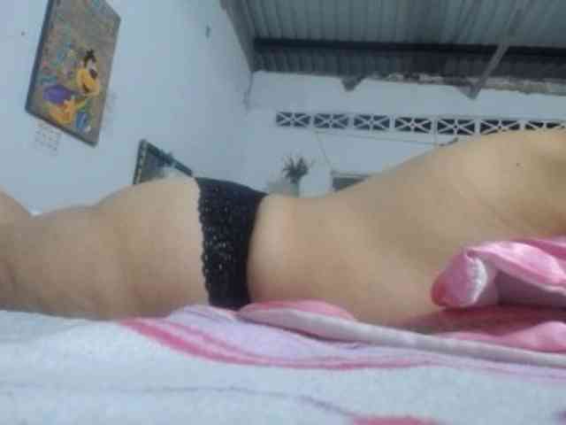 maturehornykinky webcam