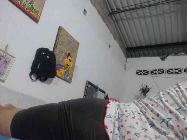 maturehornykinky webcam