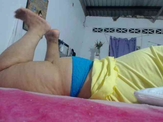 maturehornykinky webcam