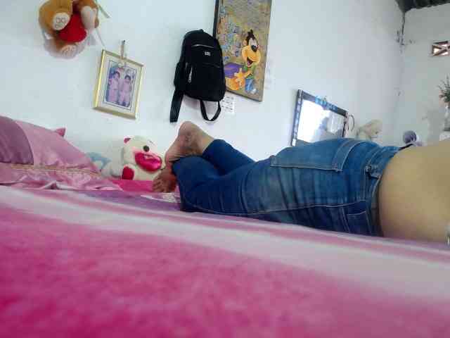 maturehornykinky webcam