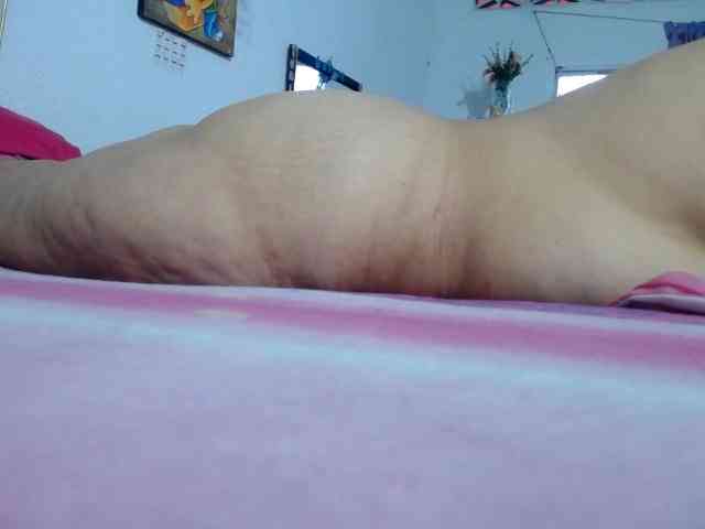 maturehornykinky webcam