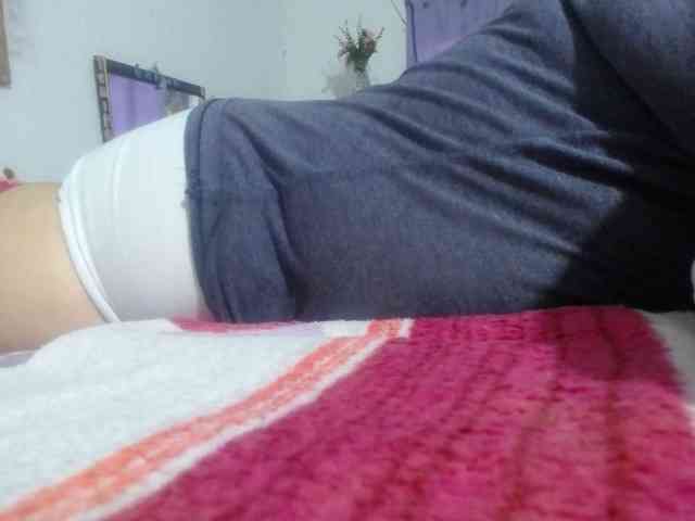 maturehornykinky webcam