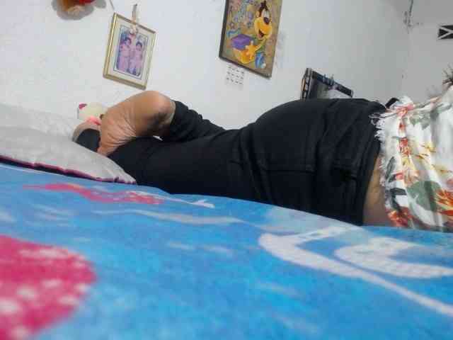 maturehornykinky webcam
