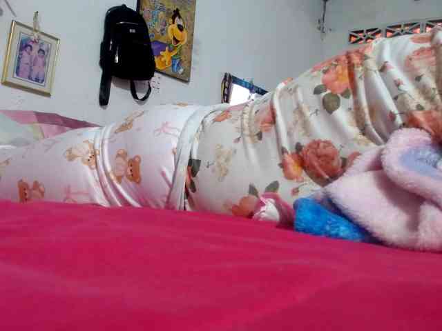 maturehornykinky webcam