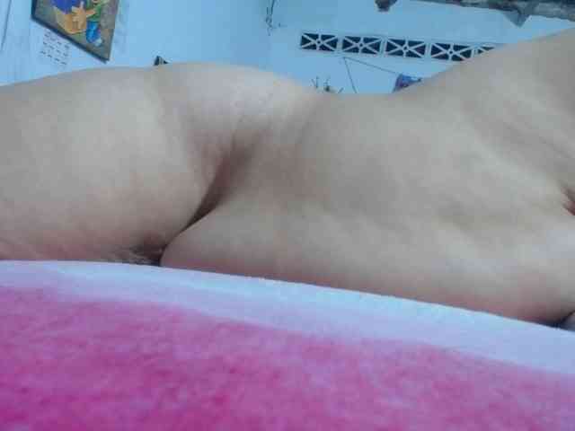 maturehornykinky webcam