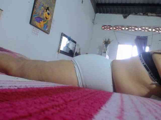 maturehornykinky webcam
