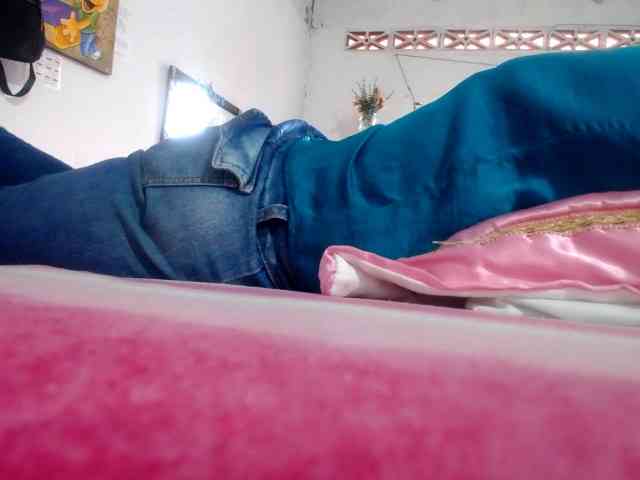 maturehornykinky webcam