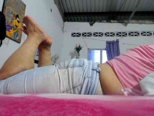 maturehornykinky webcam