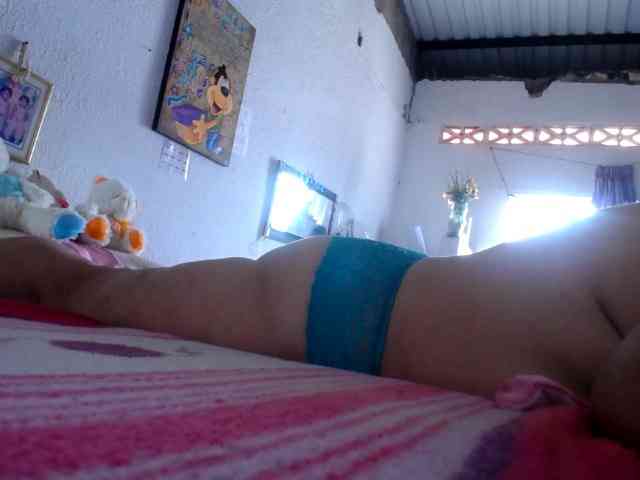 maturehornykinky webcam