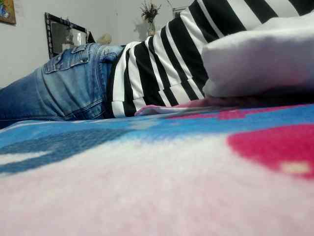 maturehornykinky webcam