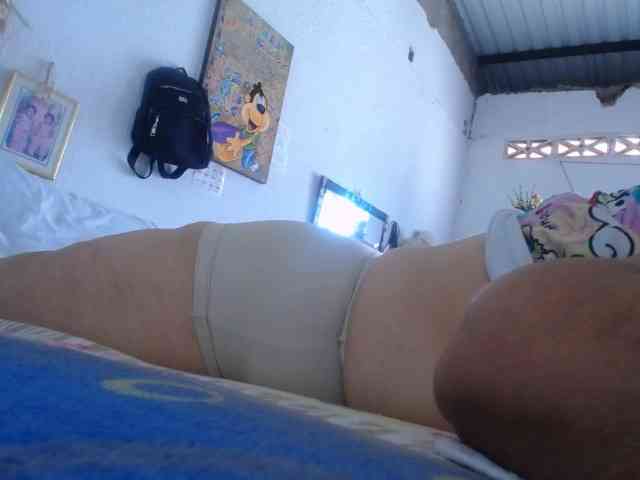 maturehornykinky webcam