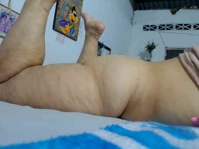 maturehornykinky webcam