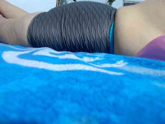maturehornykinky webcam
