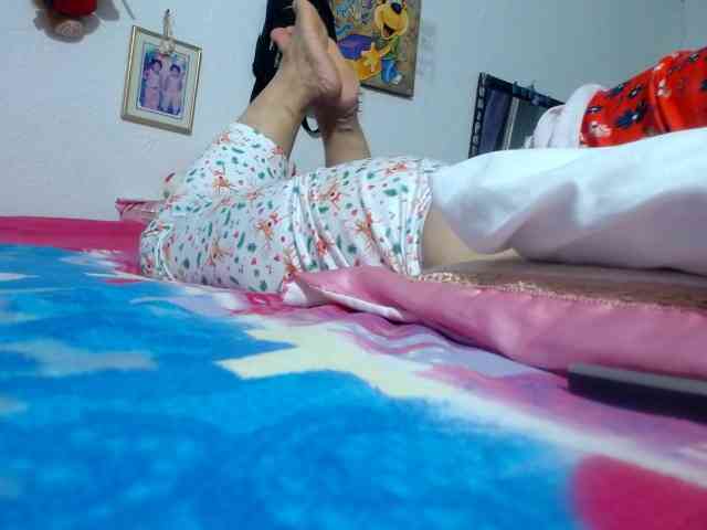maturehornykinky webcam