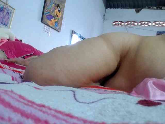 maturehornykinky webcam