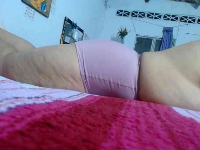 maturehornykinky webcam