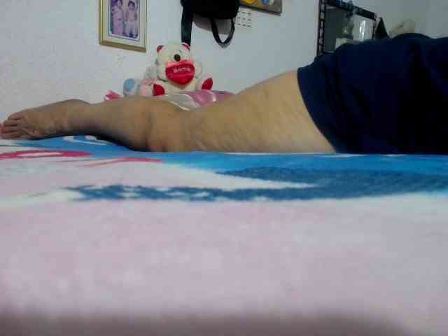 maturehornykinky webcam