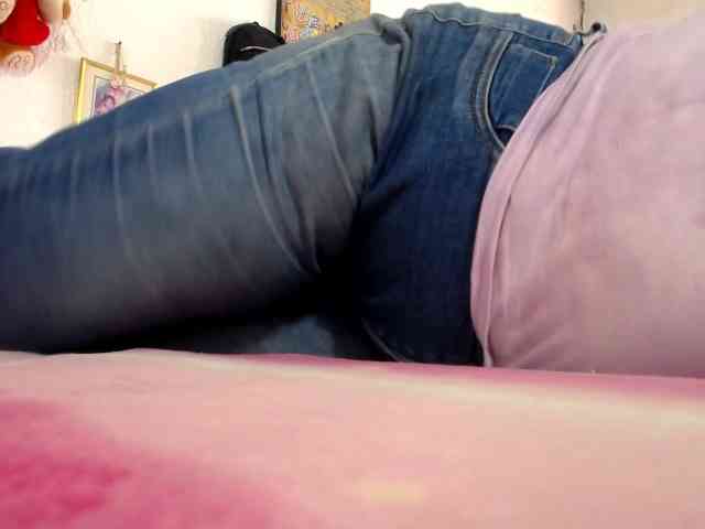 maturehornykinky webcam