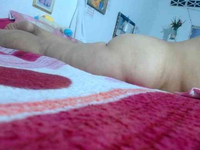maturehornykinky webcam