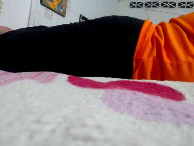 maturehornykinky webcam