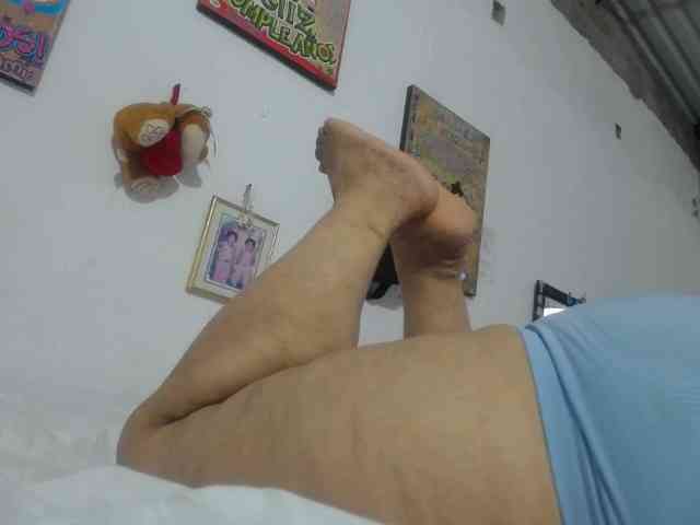 maturehornykinky webcam