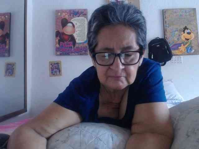 maturehornykinky webcam