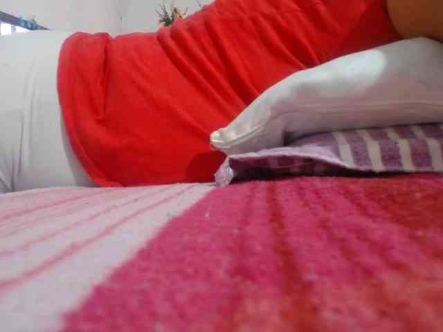 maturehornykinky webcam