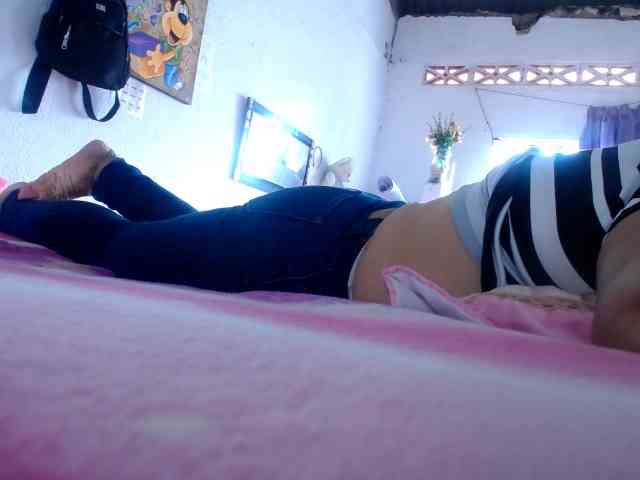 maturehornykinky webcam