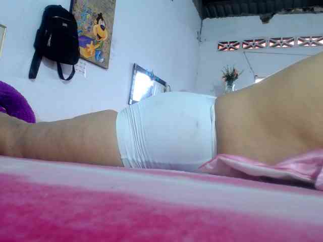maturehornykinky webcam