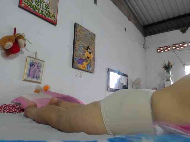 maturehornykinky webcam
