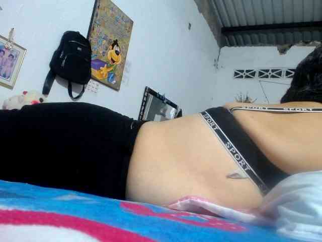 maturehornykinky webcam