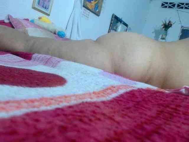 maturehornykinky webcam