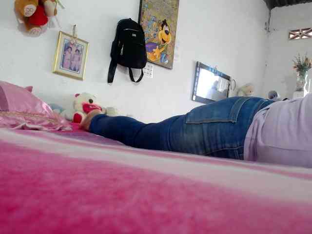 maturehornykinky webcam