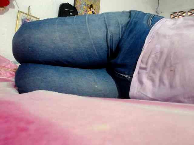maturehornykinky webcam