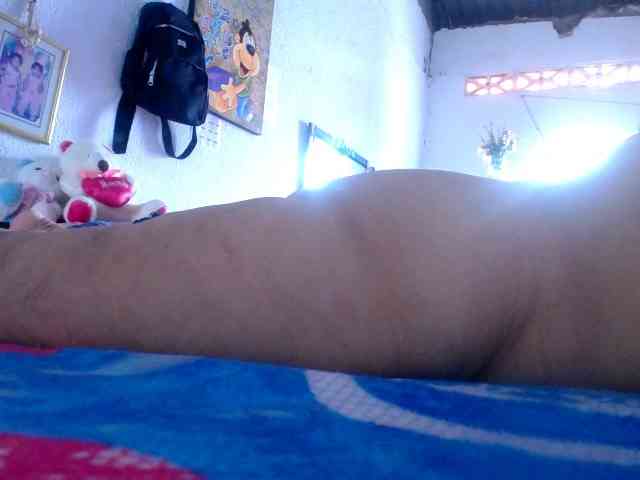 maturehornykinky webcam