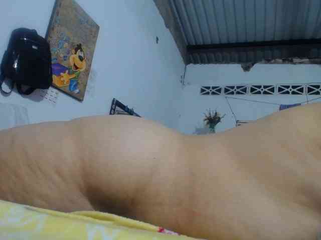 maturehornykinky webcam