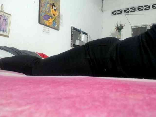 maturehornykinky webcam