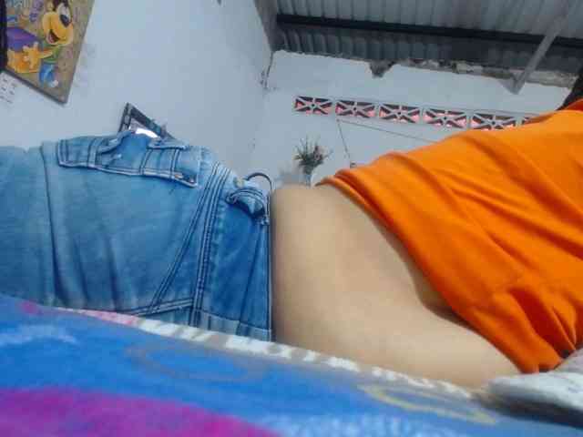 maturehornykinky webcam