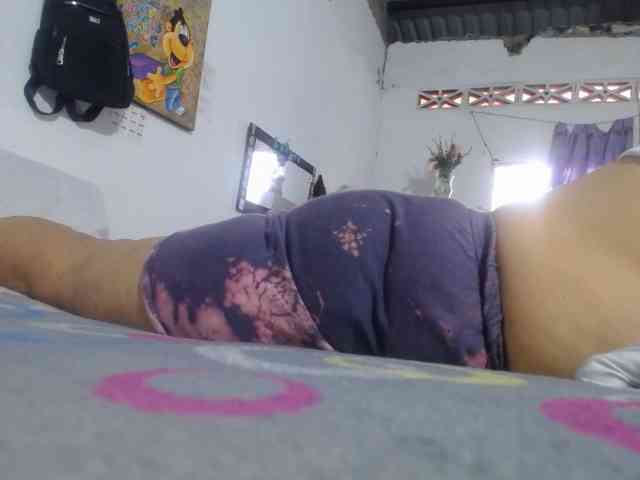 maturehornykinky webcam