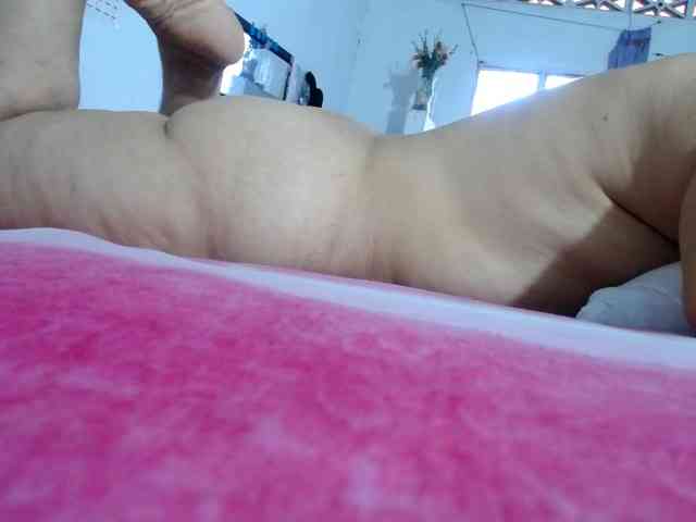 maturehornykinky webcam