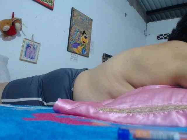 maturehornykinky webcam