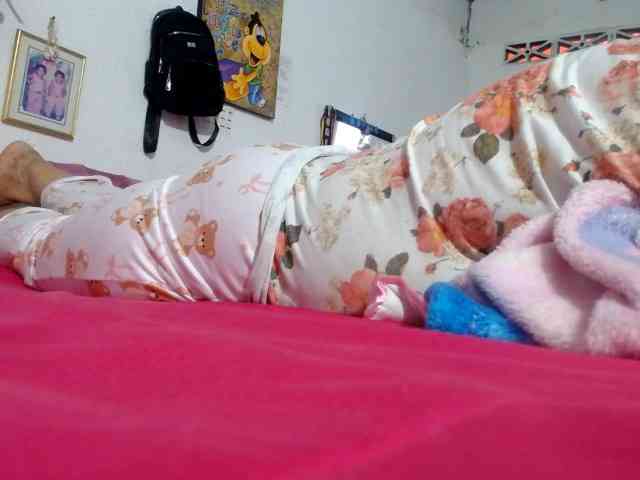 maturehornykinky webcam