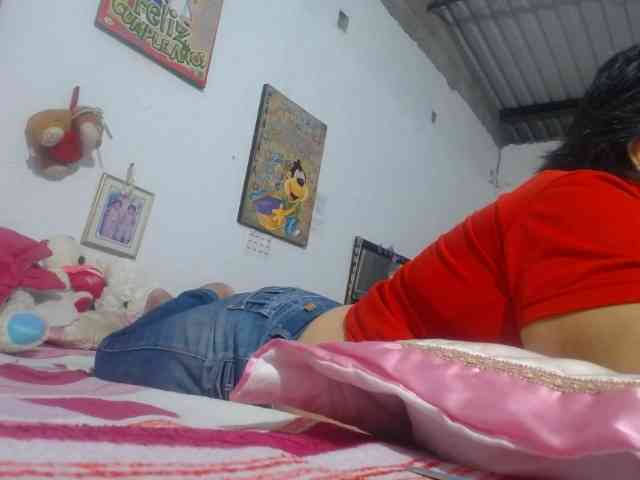 maturehornykinky webcam