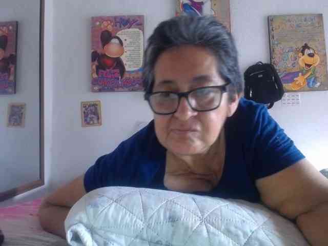 maturehornykinky webcam